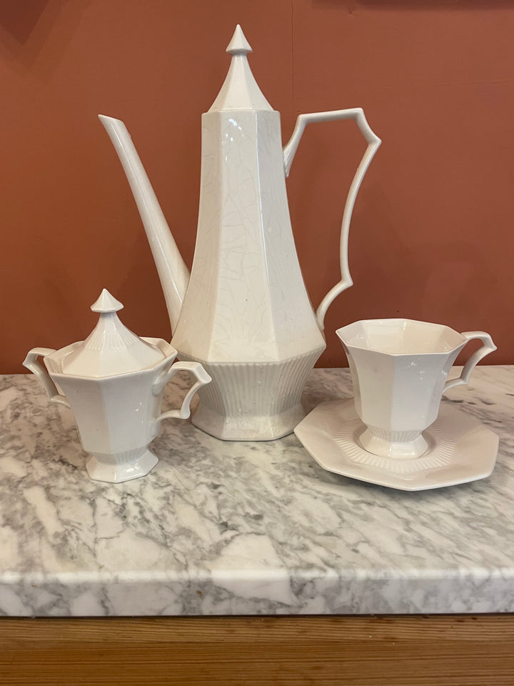 036B92CB-95E1-4C84-8C18-